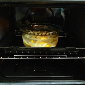 How to get rid of the toxic smells from a brand new oven